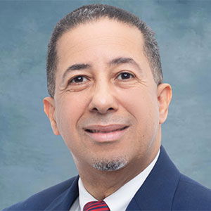 Dr. Víctor A. Tiburcio